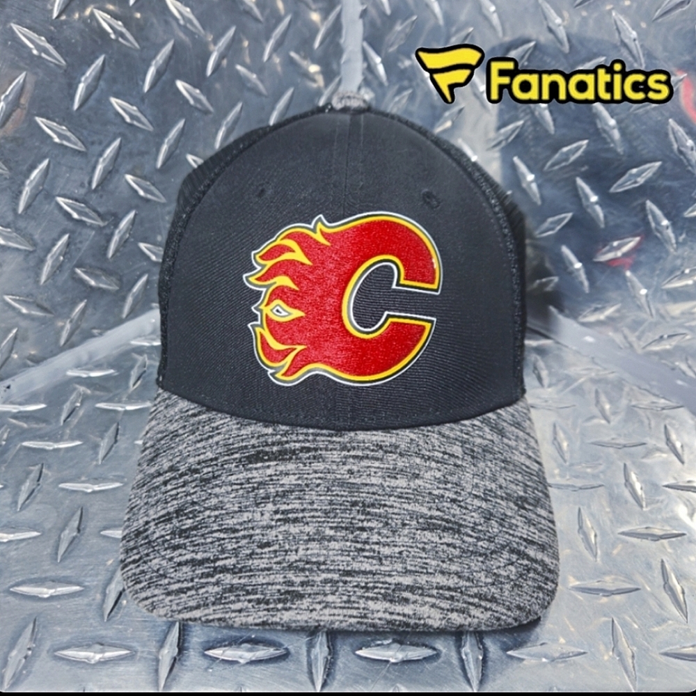 2FOR$40 Calgary flames fanatics cap
